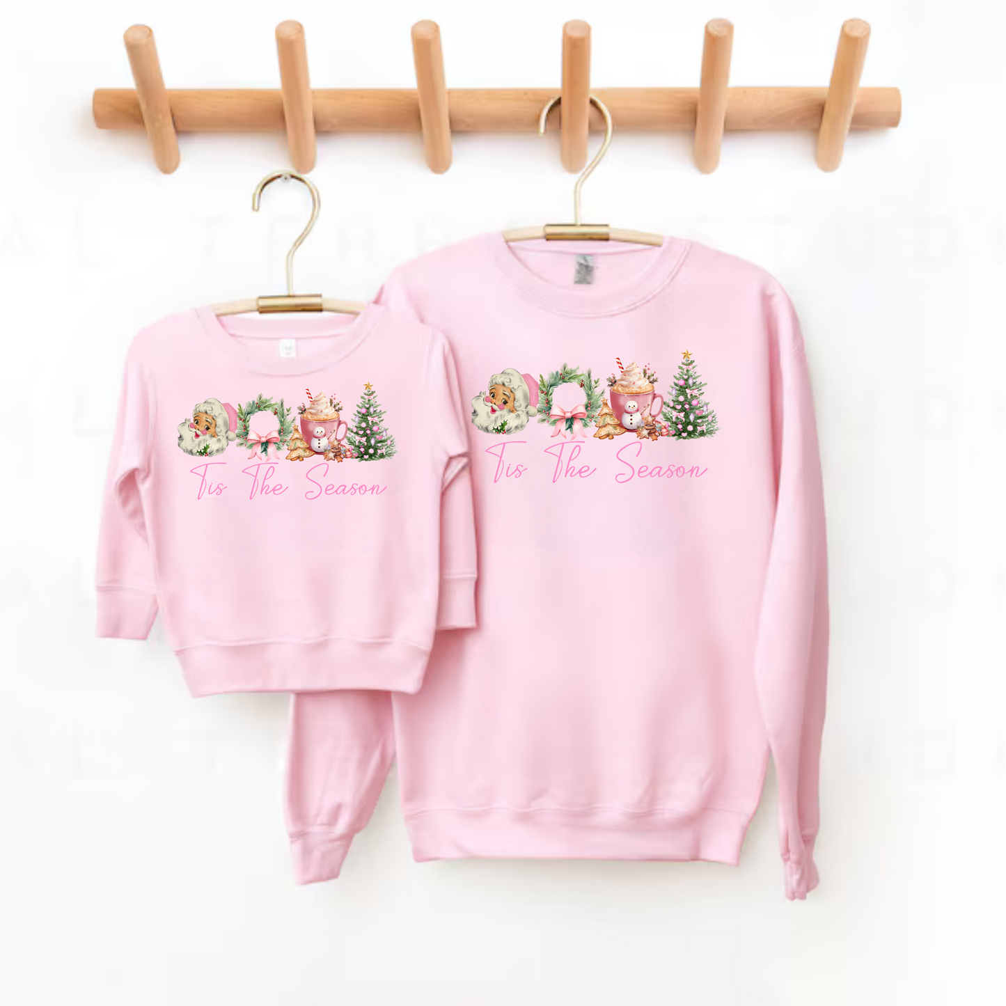 Tis The Season Women's Gildan Crewneck